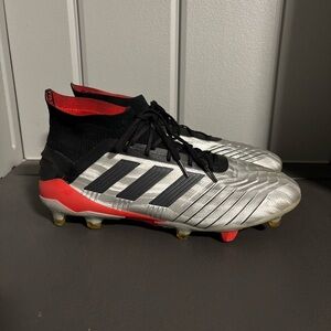 Adidas Mens Primeknit Predator 19.1 FG Silver Soccer Cleat Sz 10.5 RARE